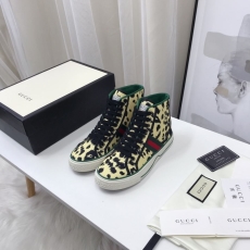 Gucci Casual Shoes